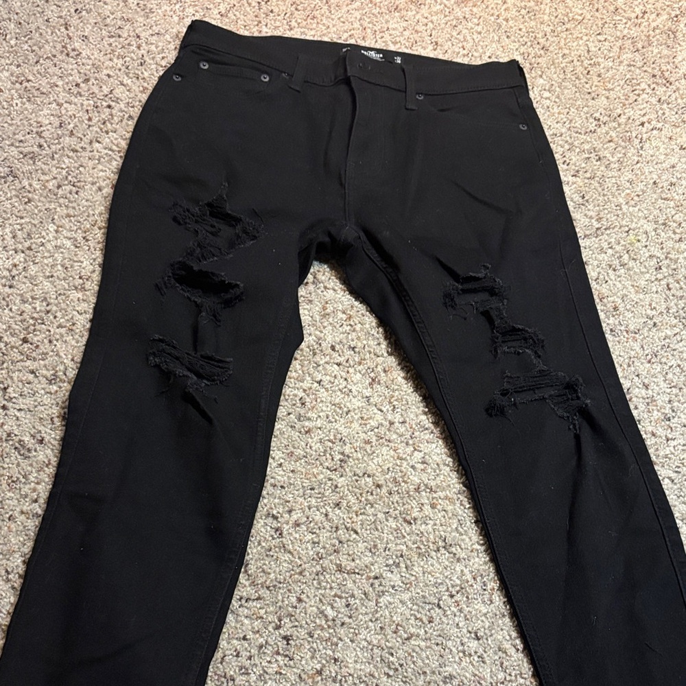 Hollister Men's Black Ripped Skinny Jeans